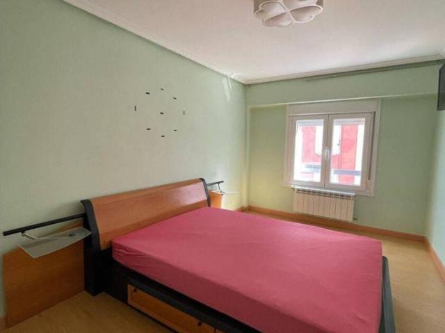 Habitación en alquiler en Distrito Sur, Burgos