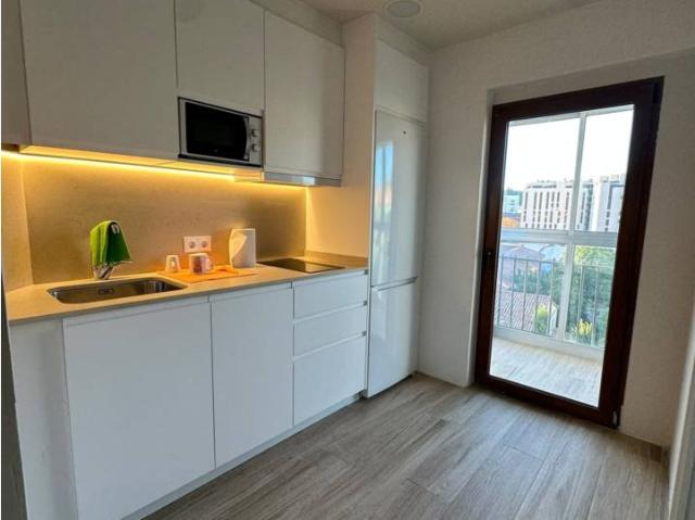 Habitación en alquiler en Distrito Sur, Burgos