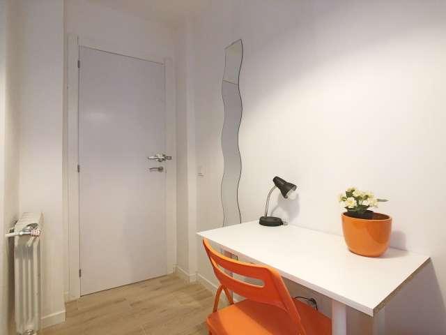 Habitación en alquiler en Puerta del Ángel, Madrid