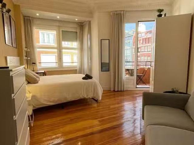 Casa en alquiler en Abando, Bilbao