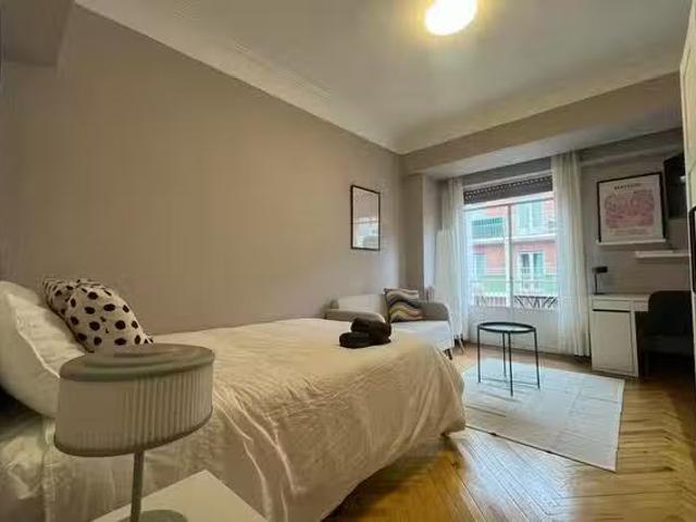 Casa en alquiler en Abando, Bilbao