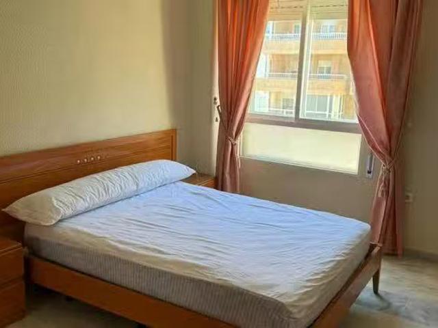 Casa en alquiler en El Zapillo, Almería