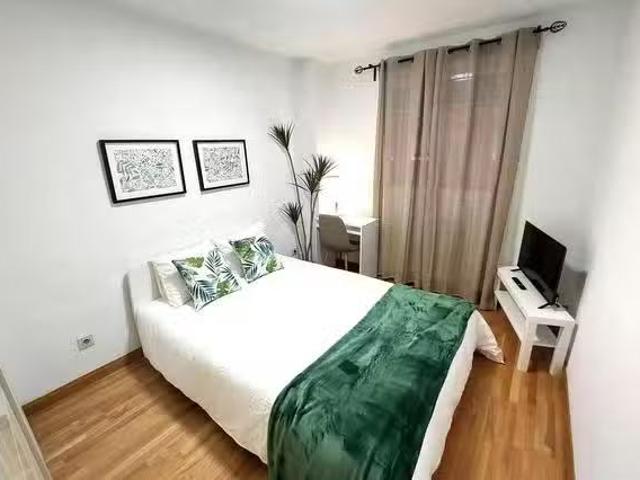 Casa en alquiler en Coslada, Madrid