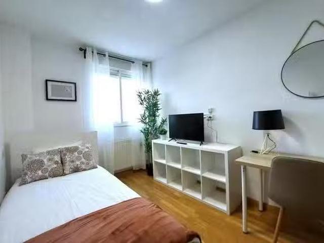 Casa en alquiler en Coslada, Madrid