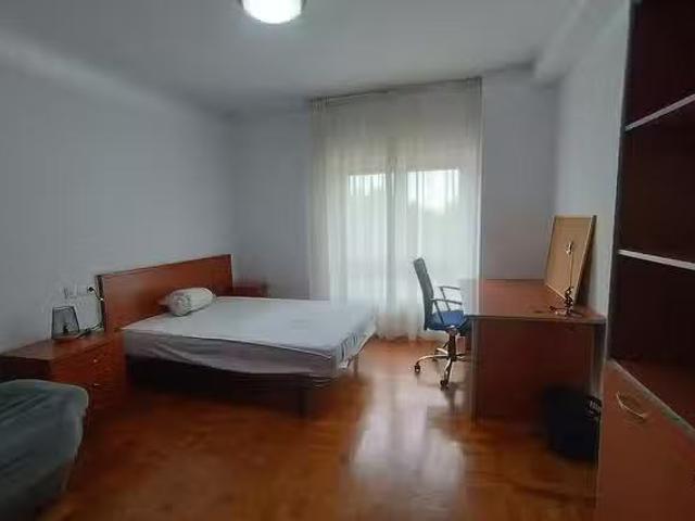 Casa en alquiler en Ermitagaña-Mendebaldea, Iruñerria