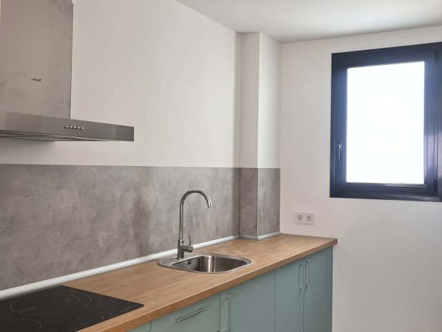Habitación en alquiler en Bailén-Miraflores, Málaga-Costa del Sol