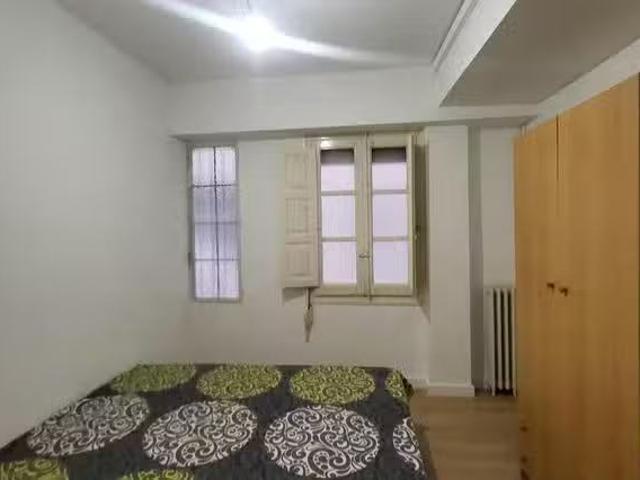 Casa en alquiler en Casco Histórico, Zaragoza