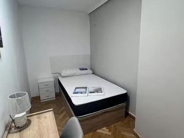 Casa en alquiler en Costillares, Madrid
