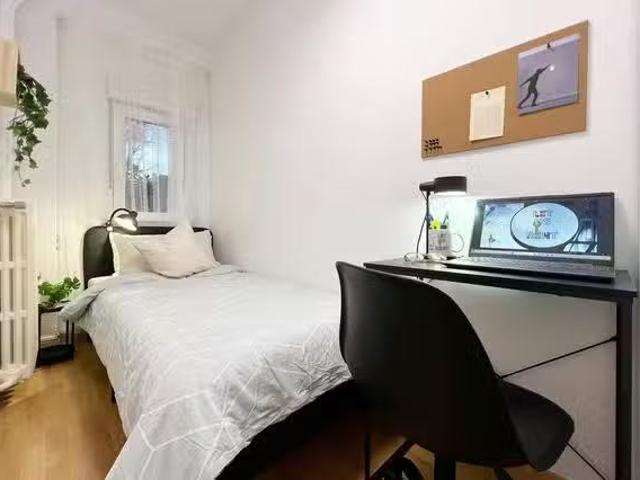 Casa en alquiler en Ciudad Lineal, Madrid