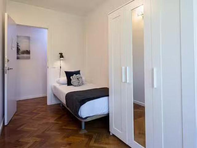 Casa en alquiler en Ciudad Lineal, Madrid