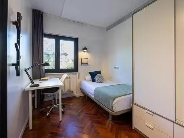 Casa en alquiler en Ciudad Lineal, Madrid