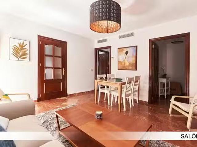 Casa en alquiler en Nervión, Sevilla