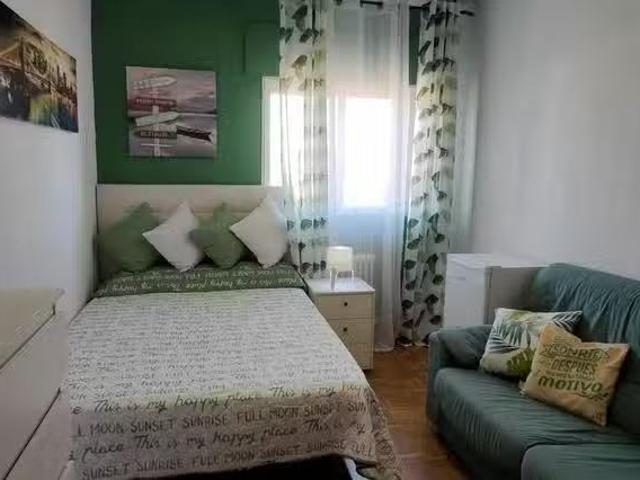 Casa en alquiler en Distrito III, Alcalá De Henares