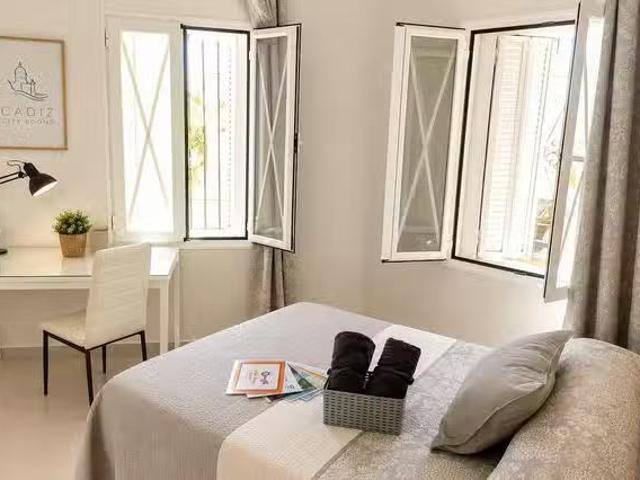 Casa en alquiler en Distrito 4, Bahía de Cádiz