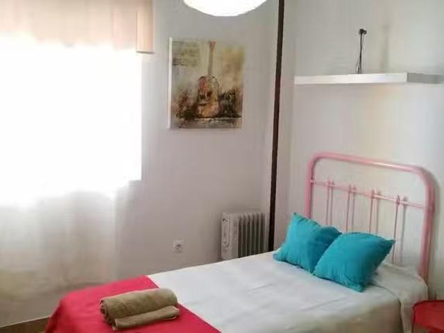 Casa en alquiler en Las Protegidas, Jaén