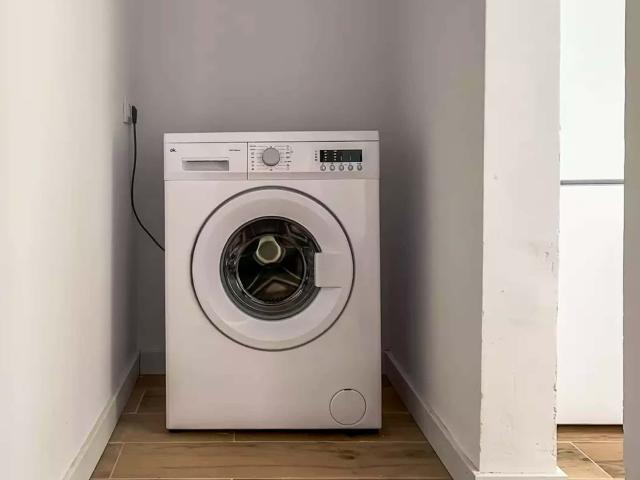 Habitación en alquiler en Pubilla Cases, L'hospitalet De Llobregat