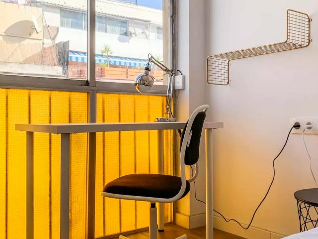 Habitación en alquiler en Pubilla Cases, L'hospitalet De Llobregat