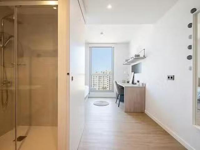 Casa en alquiler en La Mina - districte 6, Barcelonès
