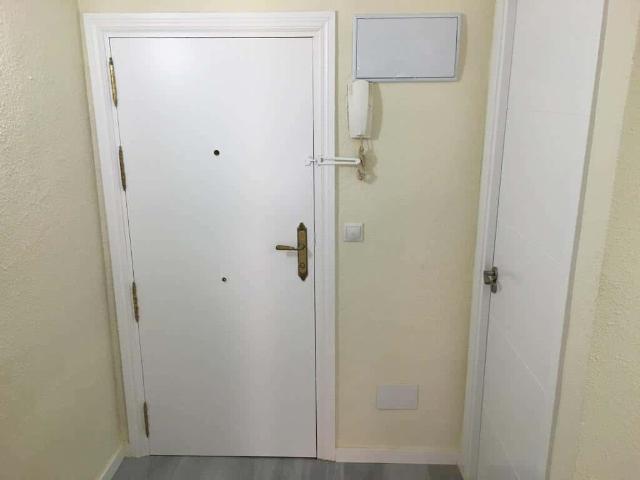 Habitación en alquiler en Juan de la Cierva, Getafe