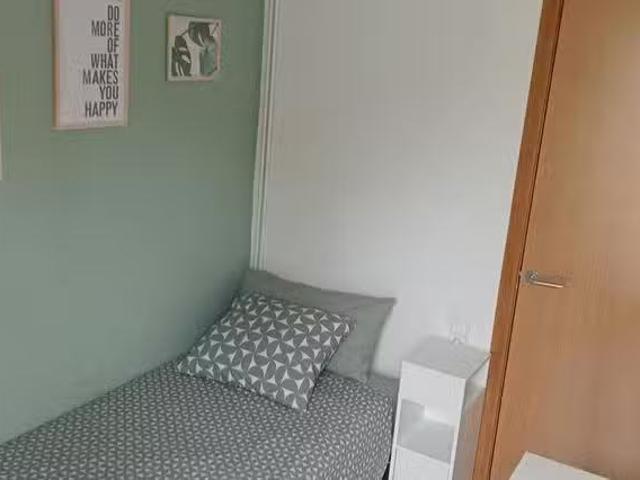 Casa en alquiler en Sant Oleguer, Sabadell