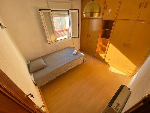 Habitación en alquiler en Puente de Vallecas, Madrid