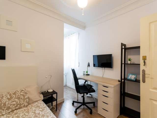 Habitación en alquiler en Puerta del Ángel, Madrid