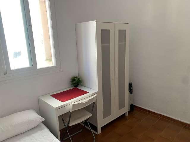 Habitación en alquiler en Arapiles, Madrid