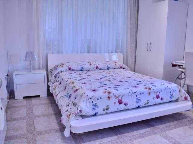 Habitación en alquiler en Nou Barris, Barcelonès