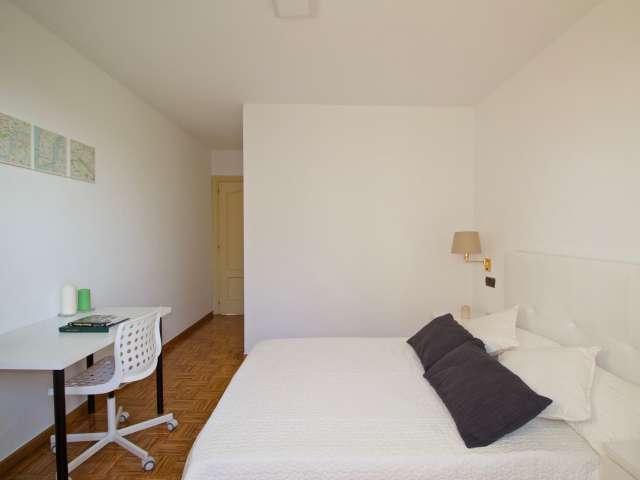 Habitación en alquiler en Valdezarza, Madrid