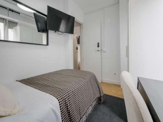 Habitación en alquiler en Tetuán, Madrid