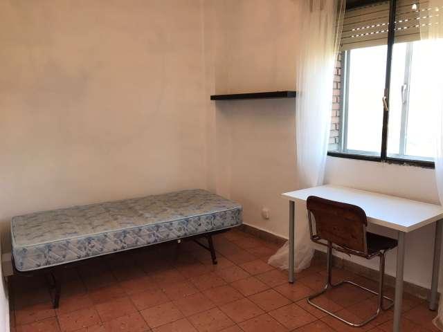 Habitación en alquiler en Arganzuela, Madrid