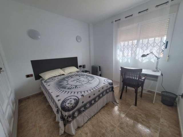 Habitación en alquiler en Moncada, Valencia