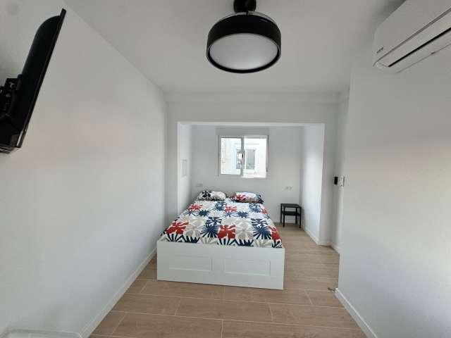 Habitación en alquiler en Carolinas Altas, Alicante