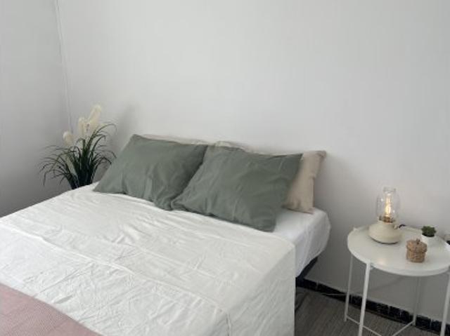 Habitación en alquiler en Safaretjos, Barcelonès
