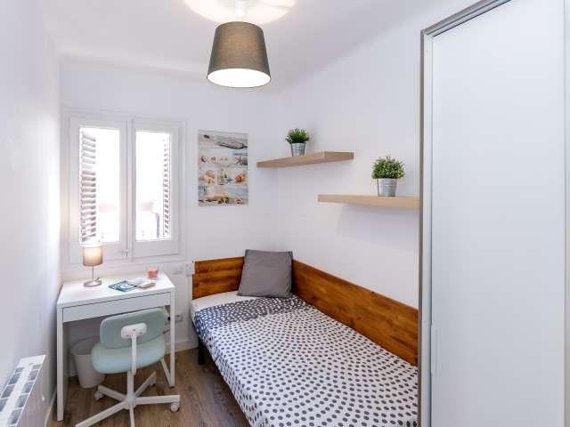 Habitación en alquiler en Districte II, Barcelonès