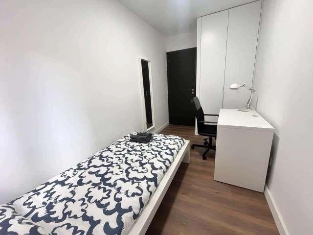 Habitación en alquiler en Las Acacias, Madrid