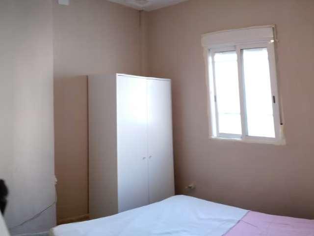 Habitación en alquiler en Cerro-Amate, Sevilla