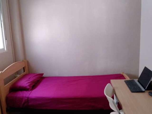 Habitación en alquiler en Cerro-Amate, Sevilla