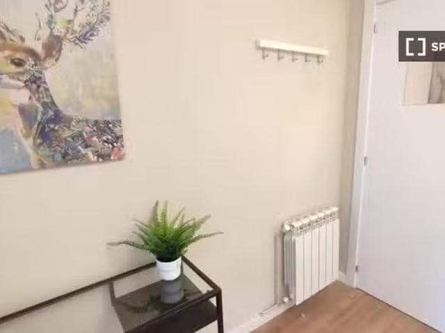 Casa en alquiler en Puente de Vallecas, Madrid