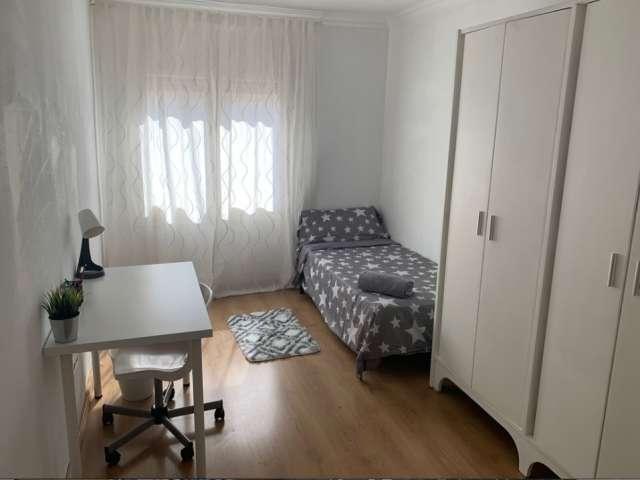 Habitación en alquiler en Districte III, Barcelonès