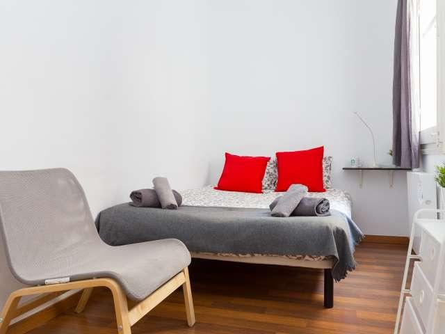 Habitación en alquiler en Districte III, Barcelonès