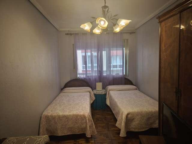 Habitación en alquiler en Perines, Santander