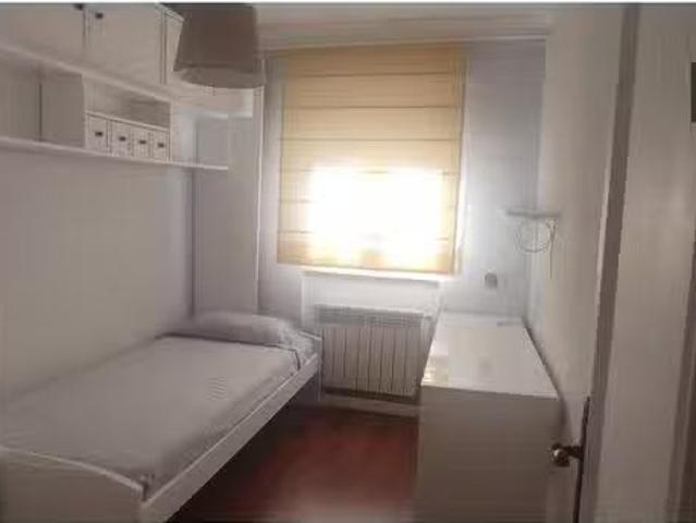 Casa en alquiler en Moratalaz, Madrid