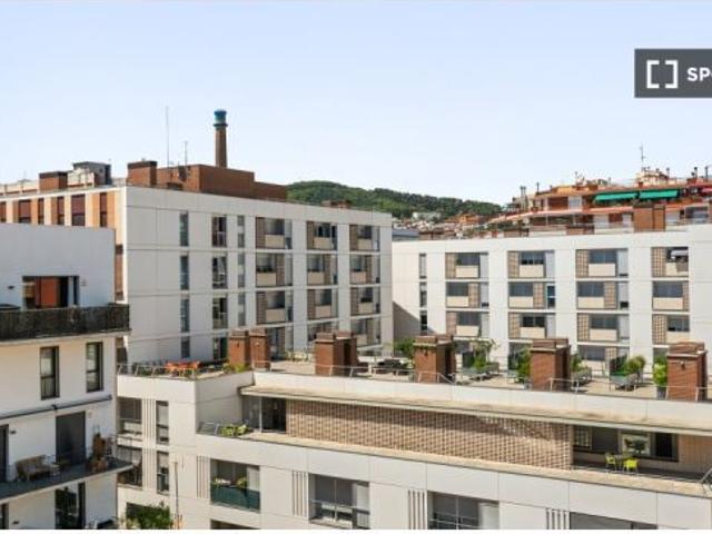 Piso en alquiler en el Camp de l'Arpa del Clot, Barcelona