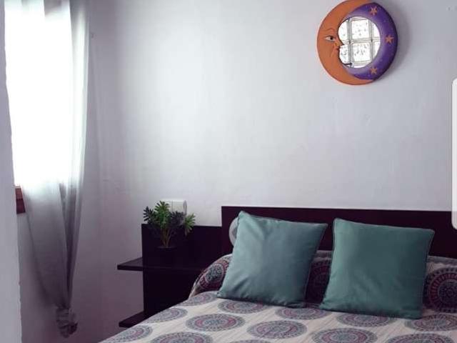 Habitación en alquiler en Cádiz, La Viña