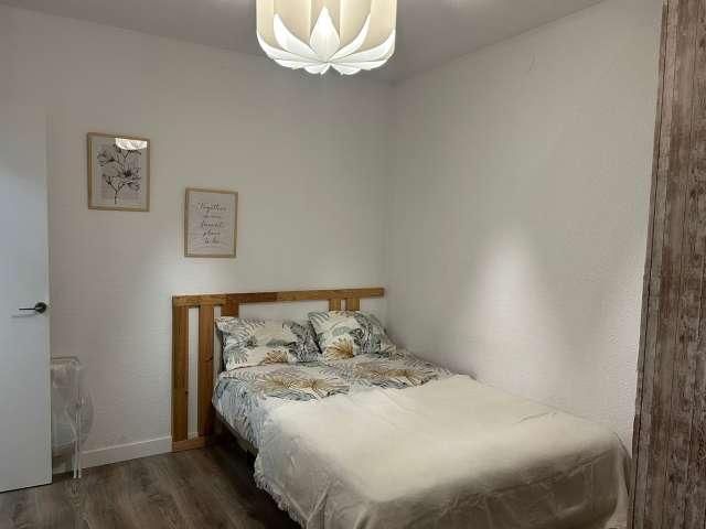 Habitación en alquiler en Nou Barris, Barcelonès