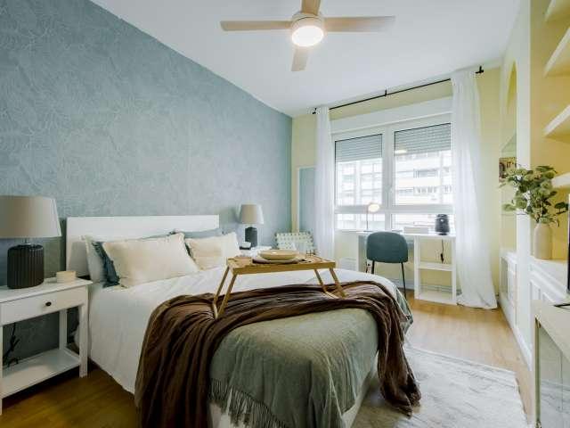 Habitación en alquiler en Tetuán, Medina-sidonia