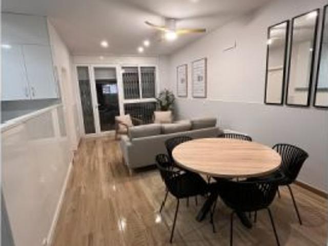 Piso en alquiler en Ausiàs Marc, Baix Llobregat