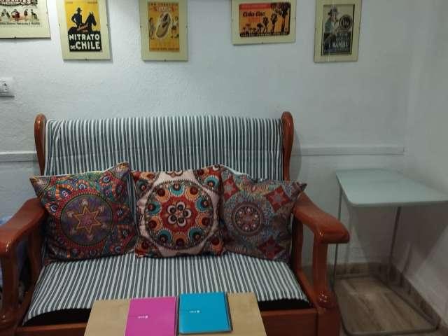 Habitación en alquiler en Peñamefecit, Jaén