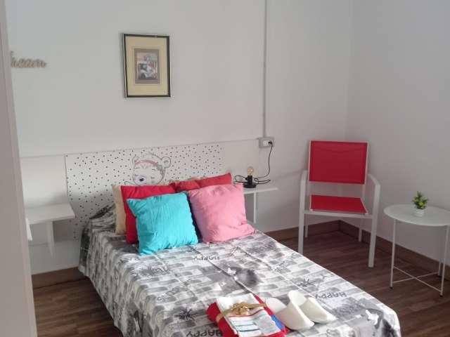 Habitación en alquiler en Gran Eje, Jaén